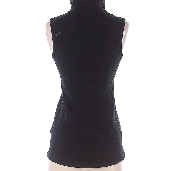 Athleta Black Fitted Vest Full Zip (S) - Picture 4 of 16